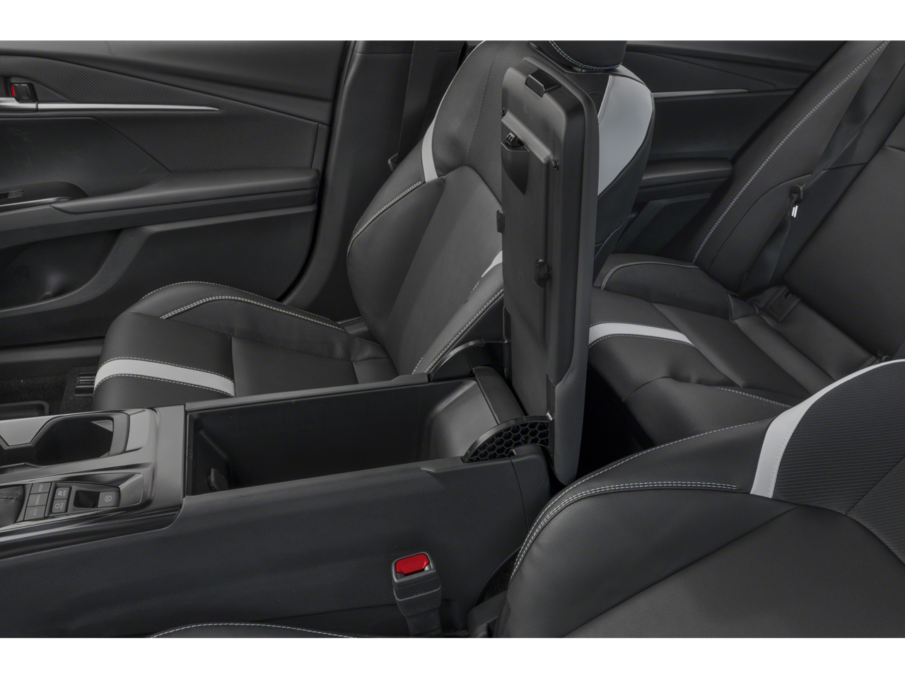 2026 Toyota Camry SE Nightshade | Multimedia Upgrade Pkg. | AWD