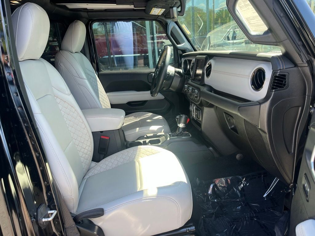 2023 Jeep Wrangler Altitude 4WD | Cold Weather Pkg | Sky One-Touch Power Top