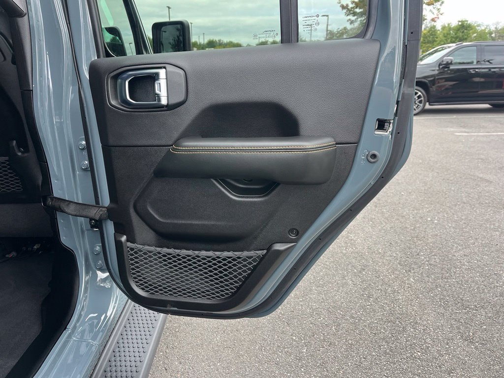 2026 Jeep Wrangler Sahara 4X4 | Sky 1-Touch Power Top