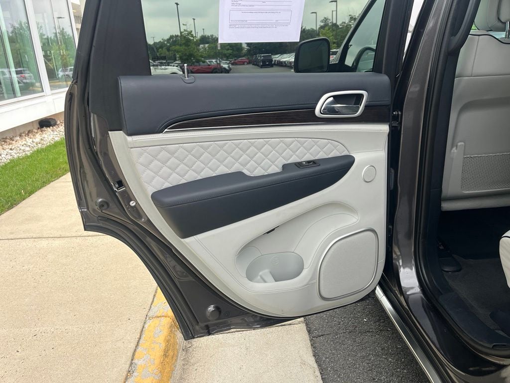 2021 Jeep Grand Cherokee Summit 4x4 | Pano Roof | BLIS | Platinum Pkg