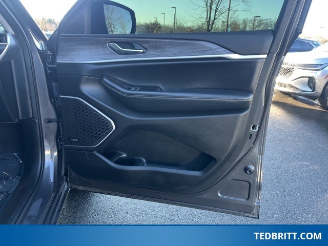 2022 Jeep Grand Cherokee L Limited 4WD | Pano Roof | BLIS | Remote Start