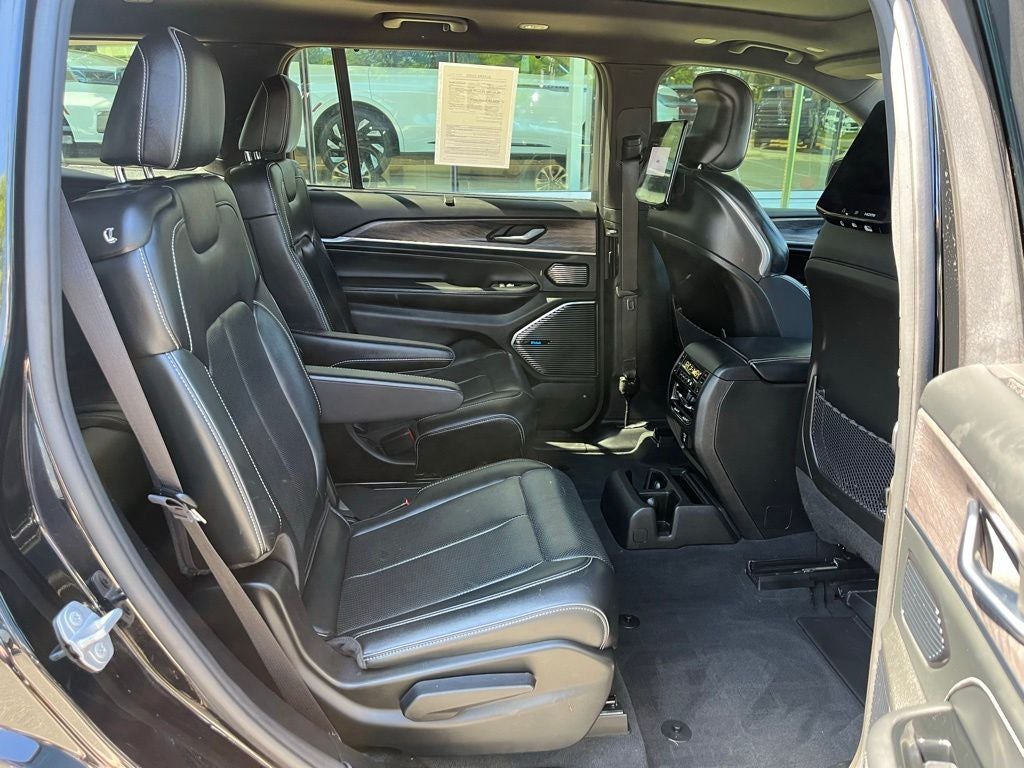 2023 Jeep Grand Cherokee L Overland