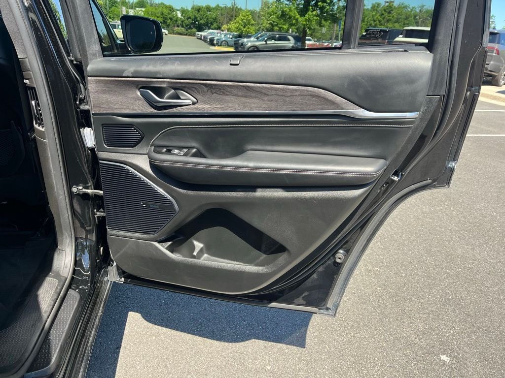 2023 Jeep Grand Cherokee L Overland