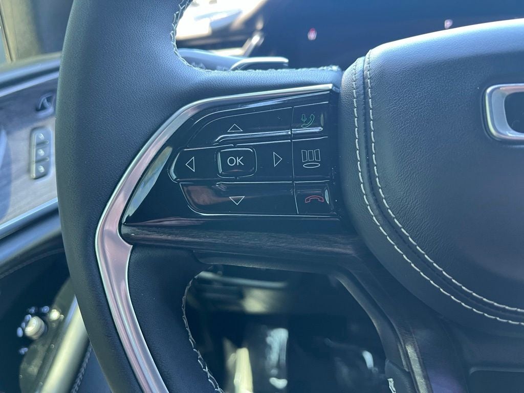 2023 Jeep Grand Cherokee L Overland