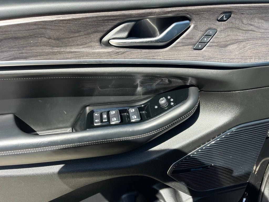 2023 Jeep Grand Cherokee L Overland