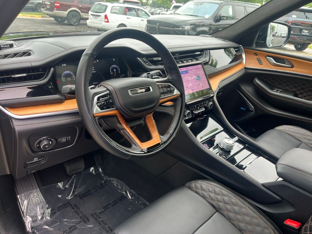 2025 Jeep Grand Cherokee L Summit 4WD | Pano Roof | 360 Cam | 23U Pkg