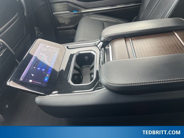 2024 Jeep Grand Wagoneer L Base 4WD | Pano Roof | 360 Camera | HUD