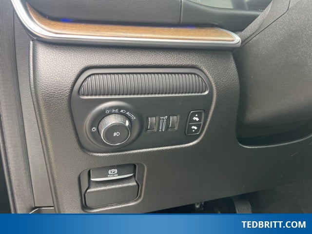 2024 Jeep Grand Wagoneer L Base 4WD | Pano Roof | 360 Camera | HUD