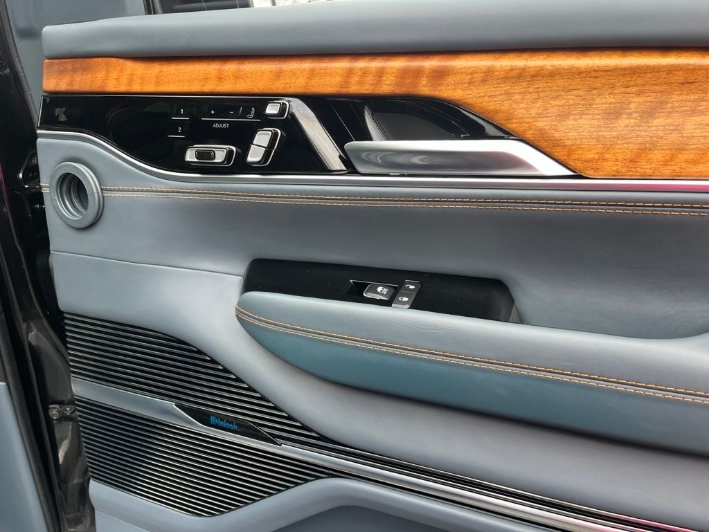 2022 Jeep Grand Wagoneer Series III 4WD | Pano Moonroof | HUD | 360 Cam | BLIS