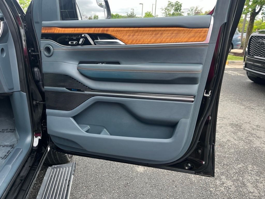 2022 Jeep Grand Wagoneer Series III 4WD | Pano Moonroof | HUD | 360 Cam | BLIS