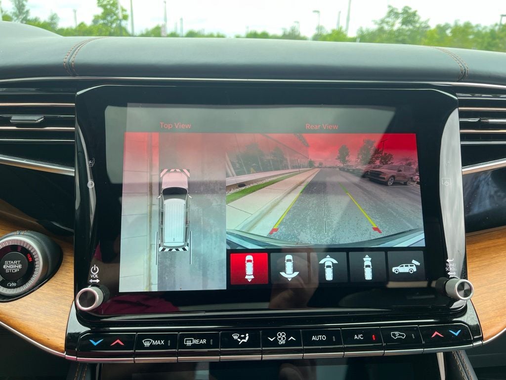 2022 Jeep Grand Wagoneer Series III 4WD | Pano Moonroof | HUD | 360 Cam | BLIS