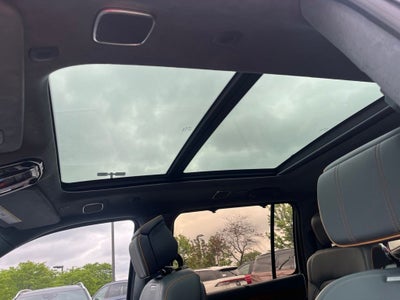2022 Jeep Grand Wagoneer Series III 4WD | Pano Moonroof | HUD | 360 Cam | BLIS