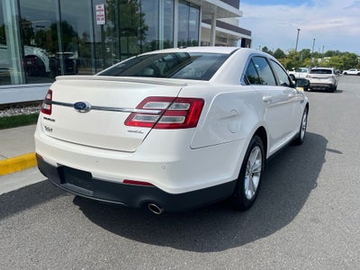 2017 Ford Taurus SEL