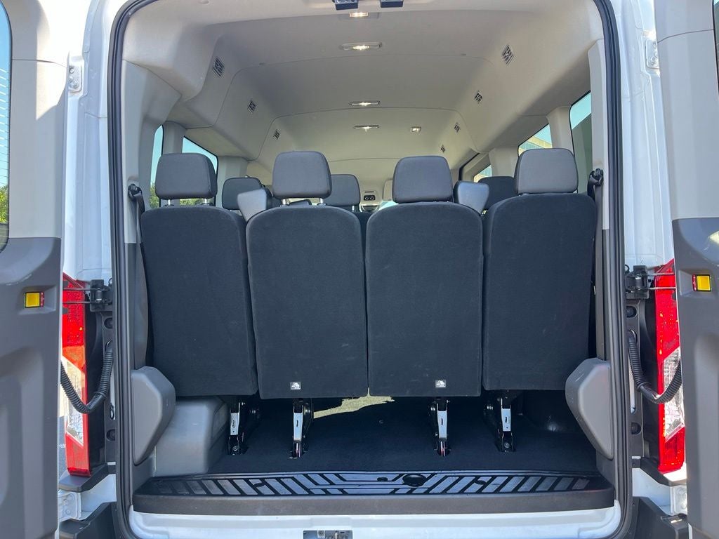 2025 Ford Transit-350 XLT Medium Roof | 15-Passenger | BLIS | Sync 4