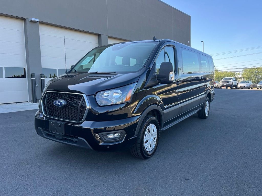 2024 Ford Transit-350 XLT | 15-Passenger | BLIS | CarPlay/Android Auto