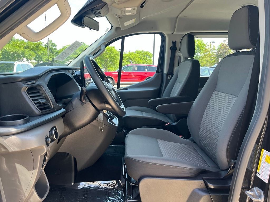 2025 Ford Transit-350 XLT | 15-Passenger Seats