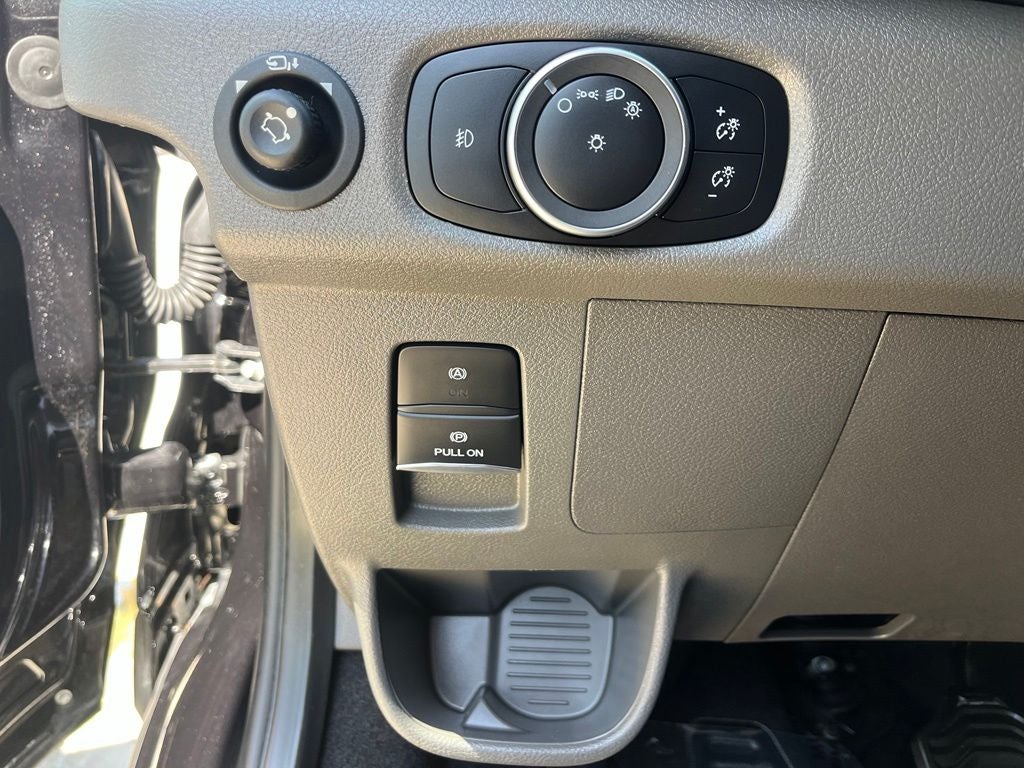 2025 Ford Transit-350 XLT | 15-Passenger Seats