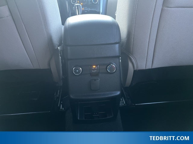 2019 Ford Explorer Base