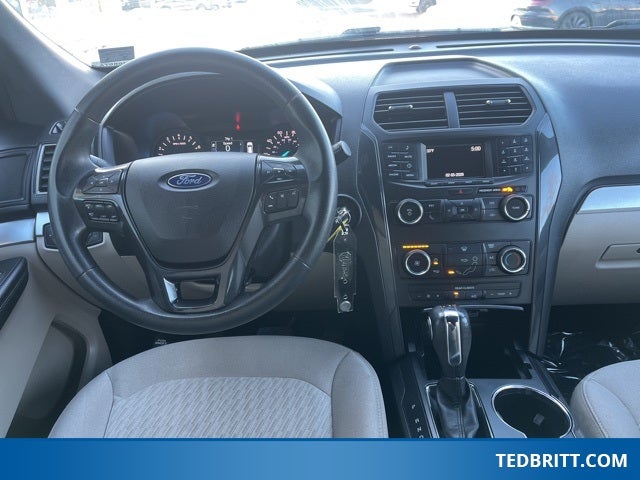 2019 Ford Explorer Base