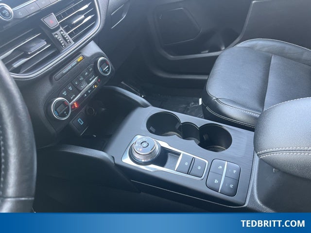 2020 Ford Escape Titanium | Remote Start | Adaptive Cruise | Trailer Tow Pac