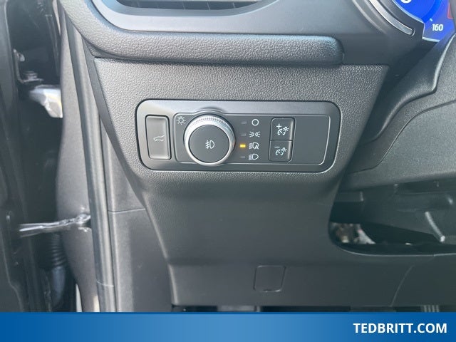 2020 Ford Escape Titanium | Remote Start | Adaptive Cruise | Trailer Tow Pac