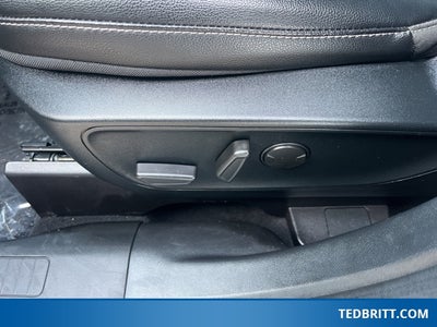 2020 Ford Escape Titanium | Remote Start | Adaptive Cruise | Trailer Tow Pac