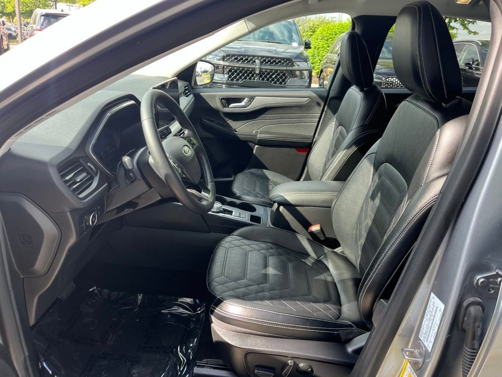 2023 Ford Escape Platinum | Pano Moonroof | Premium Tech Pack | 360 Cam | BL