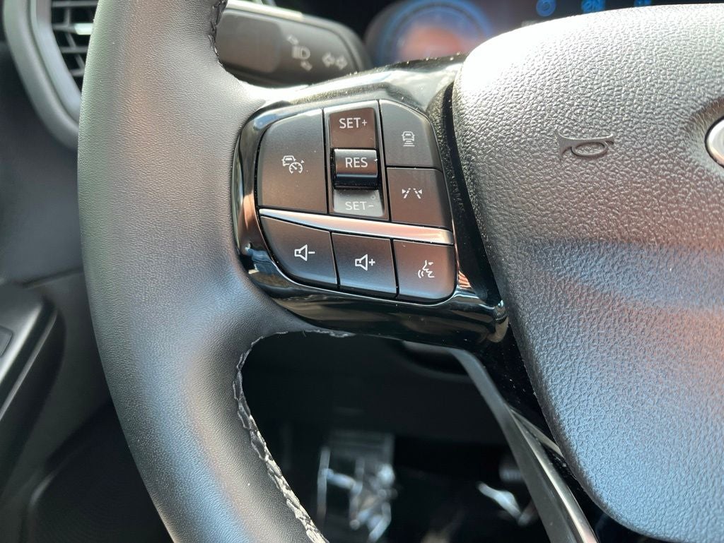 2023 Ford Escape Platinum | Pano Moonroof | Premium Tech Pack | 360 Cam | BL
