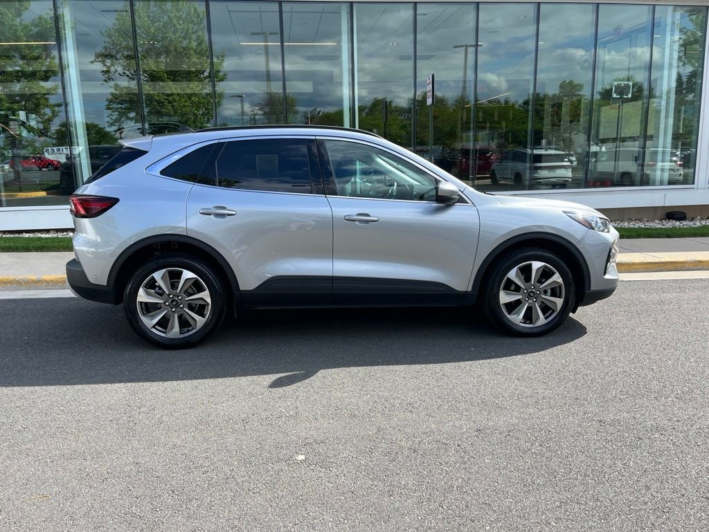 2023 Ford Escape Platinum | Pano Moonroof | Premium Tech Pack | 360 Cam | BL