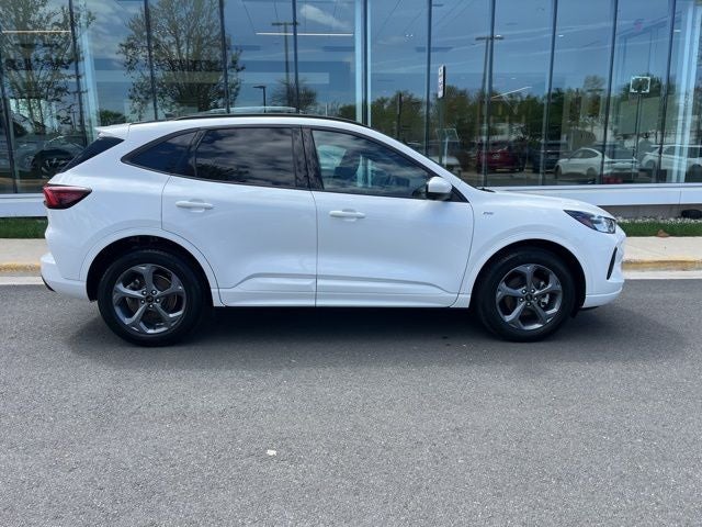 2023 Ford Escape Hybrid ST-Line Select | 360 Cam | Pano Moonroof | BLIS |
