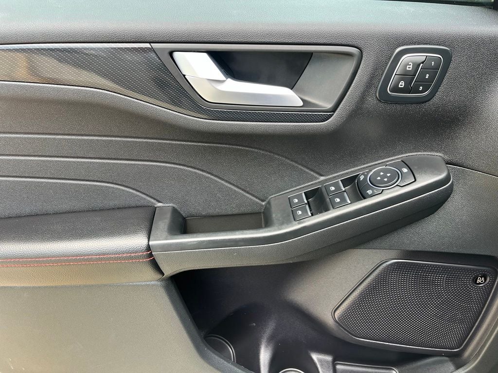 2024 Ford Escape ST-Line Elite