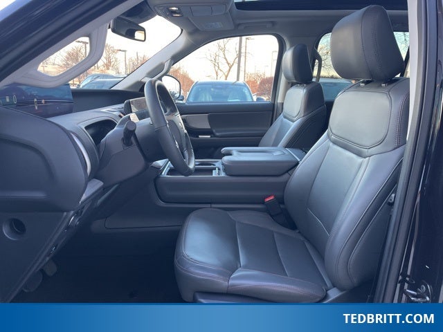 2025 Ford Expedition Max Active 4WD | Pano Roof | 360 Camera | HD Towing