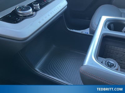 2025 Ford Expedition Max Active 4WD | Pano Roof | 360 Camera | HD Towing