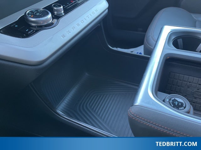 2025 Ford Expedition Max Active 4WD | Pano Roof | 360 Camera | HD Towing