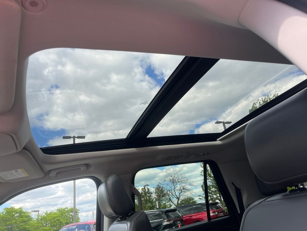 2025 Ford Expedition Max Active | Bluecruise | Pano Moonroof | Heavu Duty Trailer