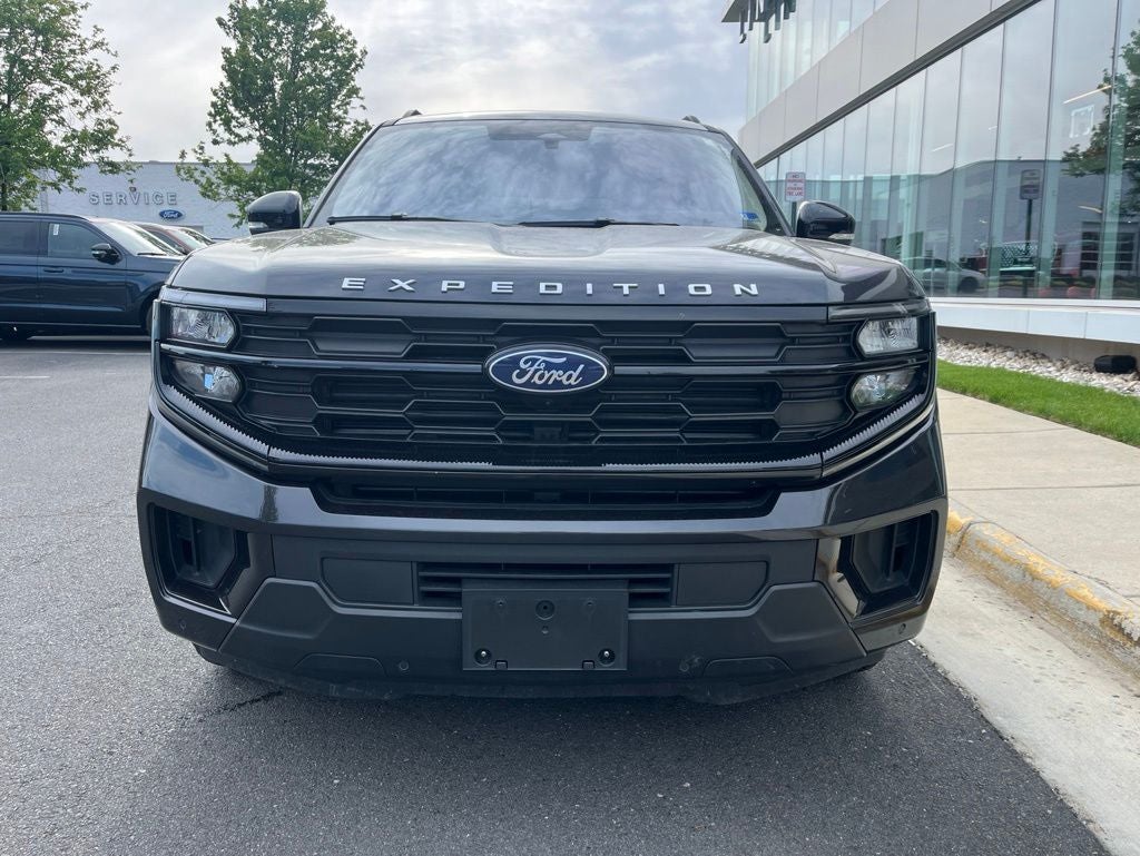 2025 Ford Expedition Max Active 4WD | Pano Roof | 360 Camera | HD Tow Pkg