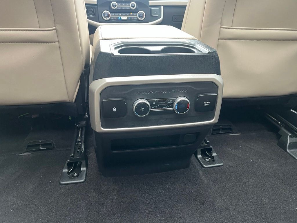 2023 Ford Expedition Max XLT 4WD | Pano Roof | HD Tow Pkg | Heat/Vent Seats