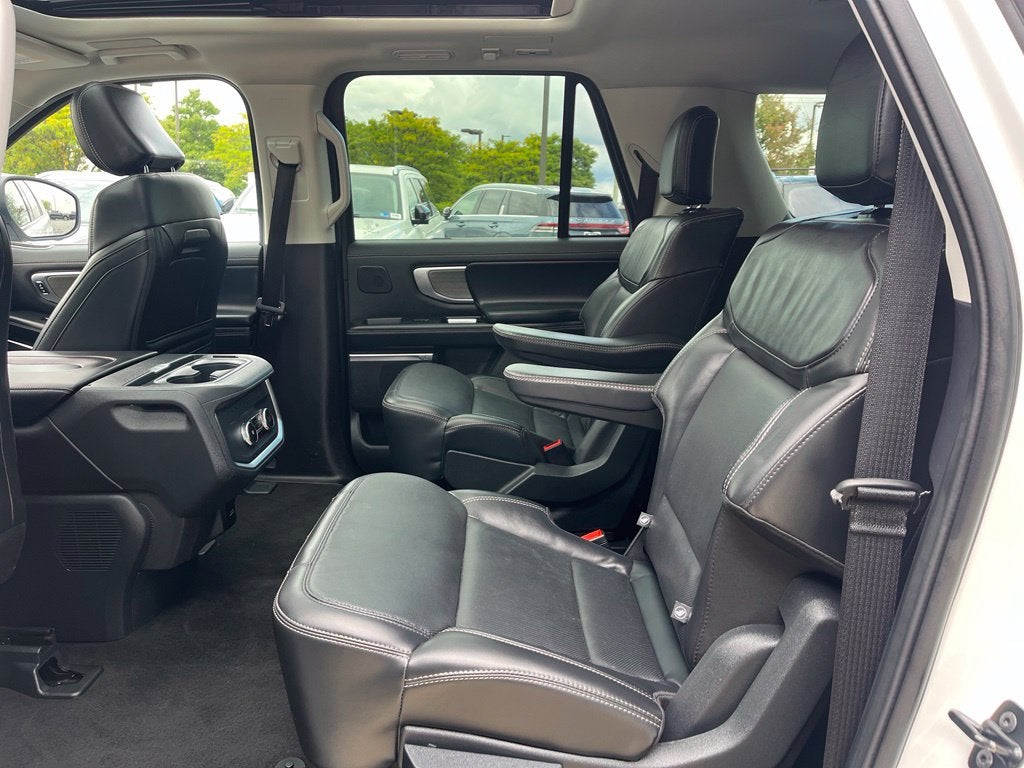 2025 Ford Expedition Max Platinum 4WD | Pano Roof | 360 Cam | BLIS | HD Tow