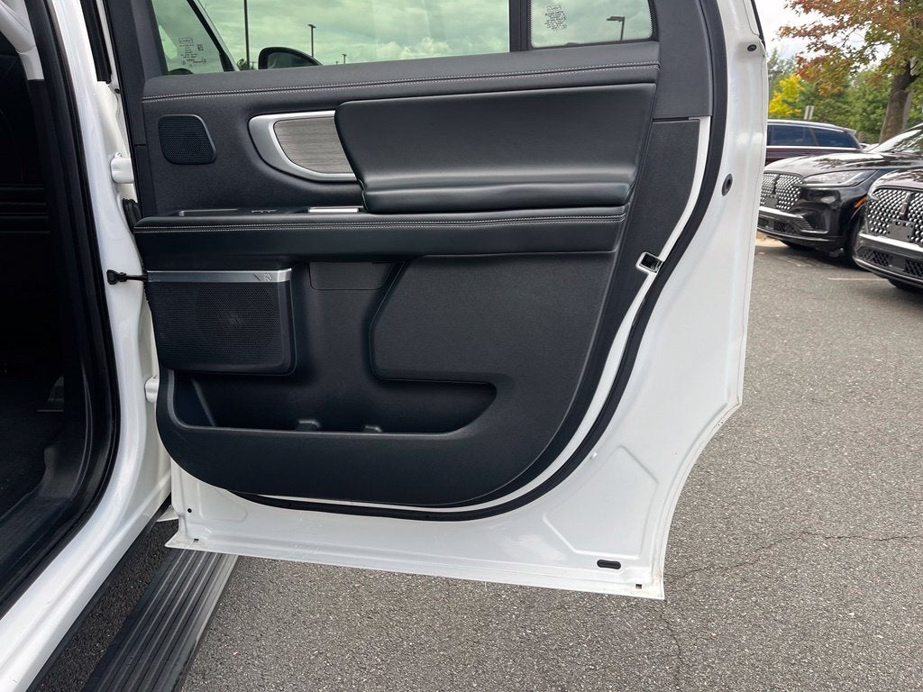 2025 Ford Expedition Max Platinum 4WD | Pano Roof | 360 Cam | BLIS | HD Tow