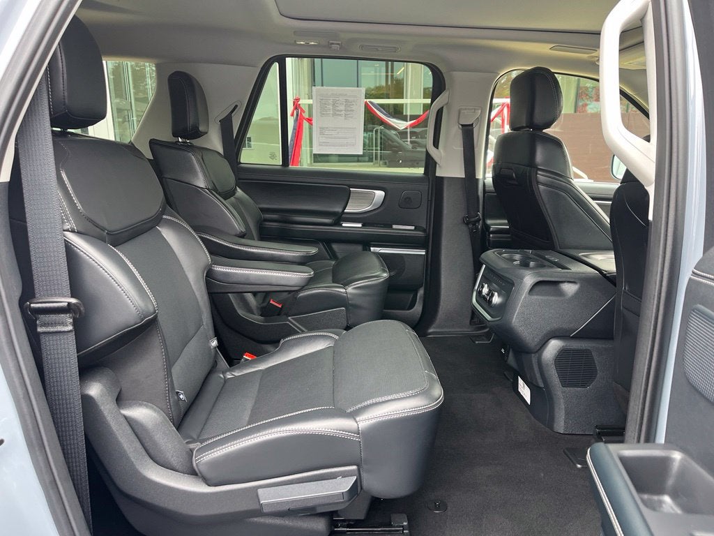 2025 Ford Expedition Max Platinum 4WD | Pano Roof | 360 Cam | BLIS | LKAS