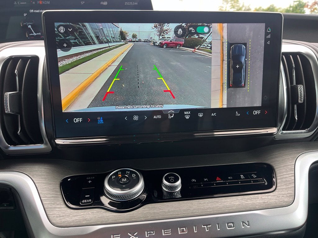 2025 Ford Expedition Max Platinum 4WD | Pano Roof | 360 Cam | BLIS | LKAS