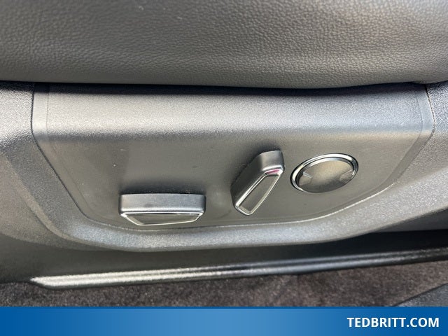 2023 Ford Expedition Max Limited 4WD Stealth Edition | Pano Roof | HD Tow Pkg