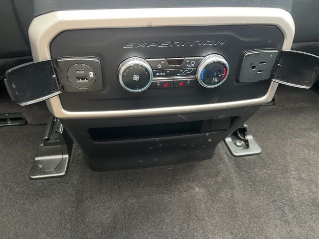 2022 Ford Expedition Max Limited 4WD Stealth Edition | 360 Cam | 15.5" Touchscreen