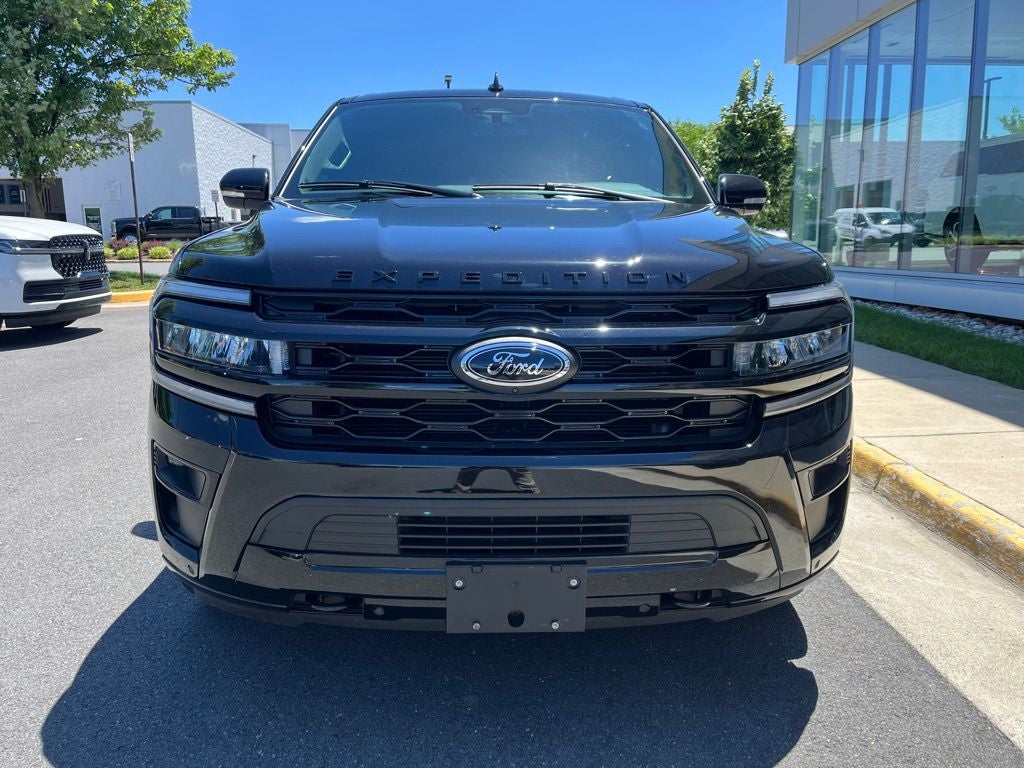 2023 Ford Expedition Limited Stealth 4WD | Pano Roof | 360 Cam | BLIS | HD Tow
