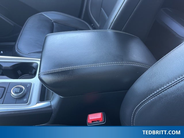 2023 Ford Explorer XLT 4WD | NAV | Pano Roof | BLIS | Remote Start