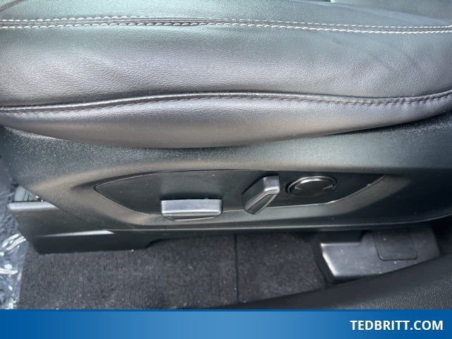 2023 Ford Explorer XLT 4WD | Pano Roof | Heated Seats | Tow Pkg