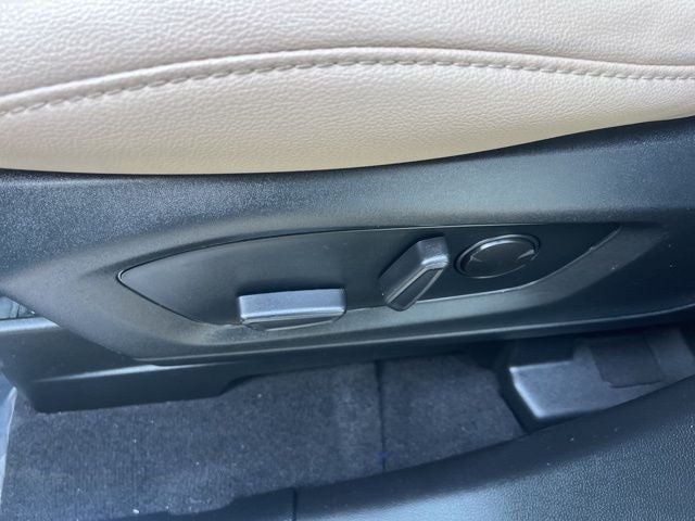 2023 Ford Explorer Limited 4WD | Pano Roof | 360 Camera | Tech Pkg