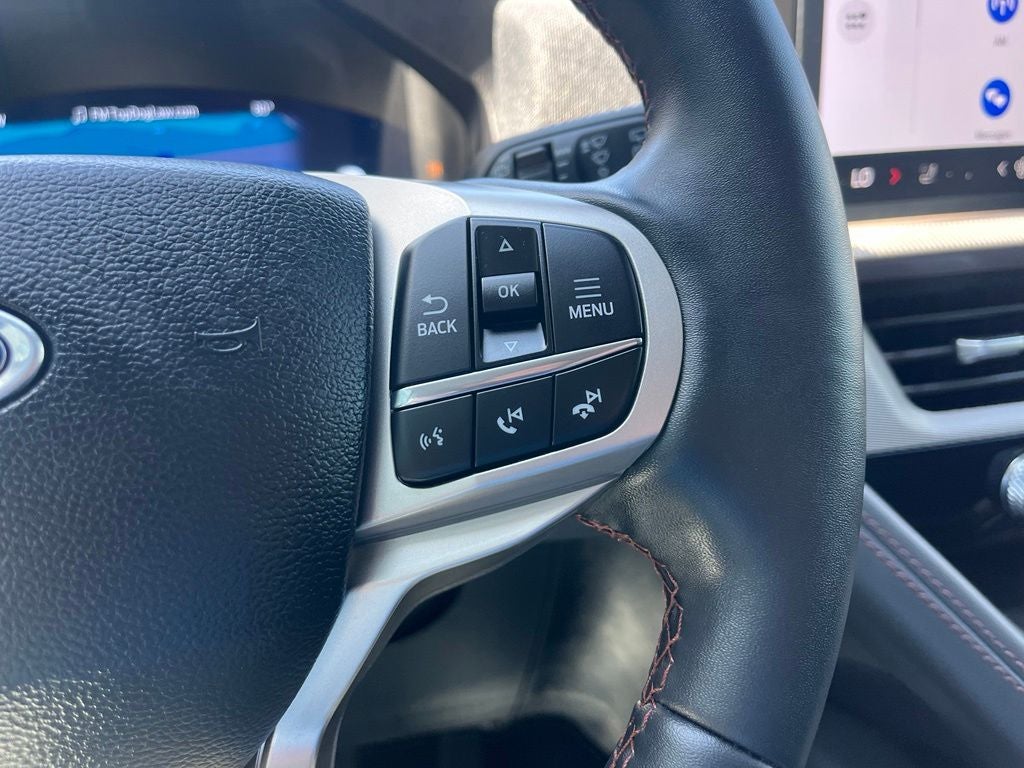 2025 Ford Explorer Active 4WD | Low Miles | LKAS | CarPlay/Android Auto