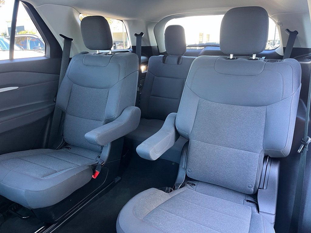 2025 Ford Explorer Active 4WD | BLIS | CarPlay/Android | LKAS