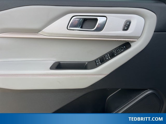 2025 Ford Explorer Active 4WD | Pano Roof | BLIS | Active Comfort Pkg